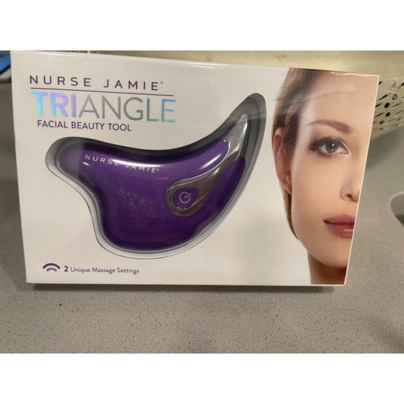 Nurse Jamie Triangle Facial Beauty Tool NIB - Picture 2 of 6